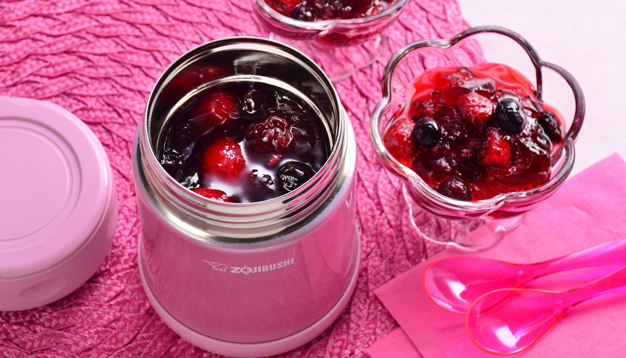 Gelatina de Arándanos Rojos con Moras Mixtas