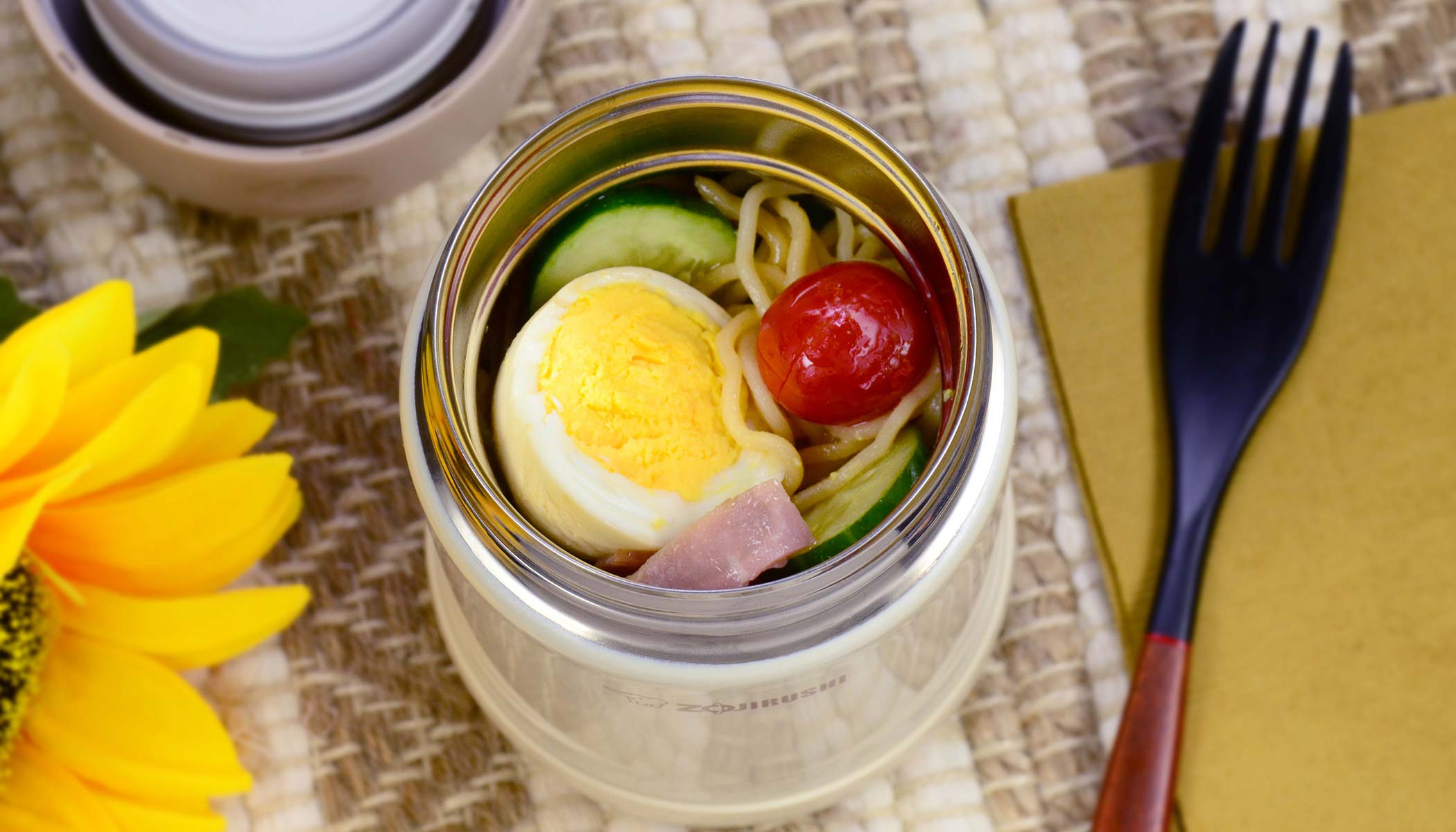 Ensalada de Ramen Fresca