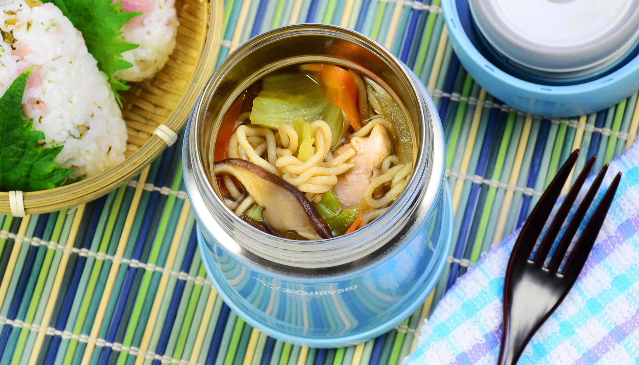 Sopa de Fideos de Konjac con Hongos Shiitake